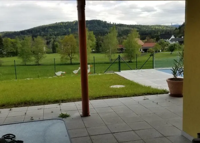 Haus Falkenstein Appartamento Moosburg